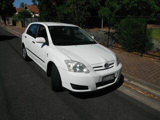 2004 Toyota Corolla ZZE122R Ascent Seca White 5 Speed Manual Hatchback.
