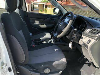 2018 Mitsubishi Triton MQ MY18 GLX White 6 Speed Manual Cab Chassis