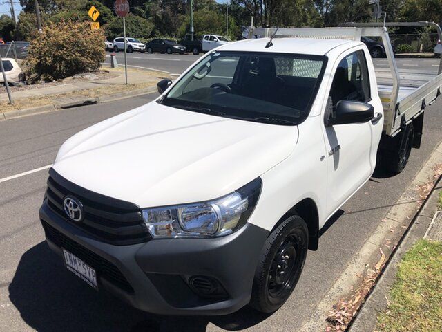 Used Toyota Hilux (2WD) Workmate Briar Hill, 2018 Toyota Hilux (2WD) Workmate White Automatic Cab Chassis