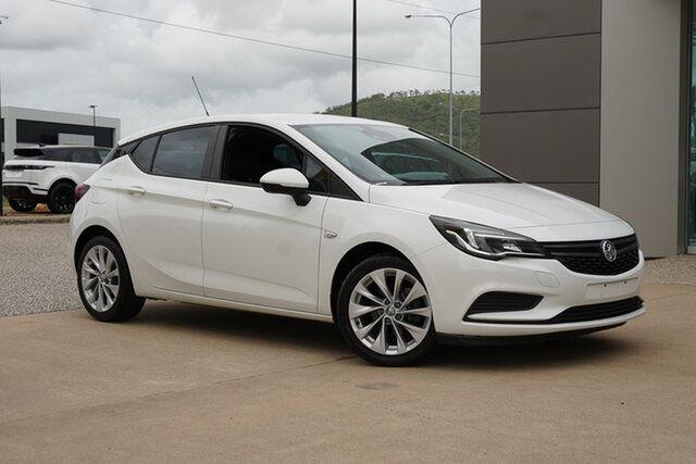 Used Holden Astra BK MY20 R Townsville, 2019 Holden Astra BK MY20 R White 6 Speed Sports Automatic Hatchback