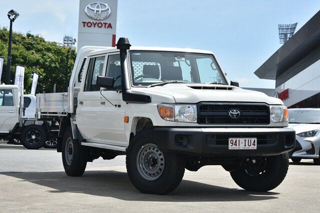 Used Toyota Landcruiser VDJ79R Workmate Double Cab Woolloongabba, 2023 Toyota Landcruiser VDJ79R Workmate Double Cab French Vanilla 5 Speed Manual Cab Chassis