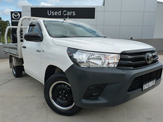 Pre-Owned Toyota Hilux TGN121R Workmate 4x2 Blacktown, 2020 Toyota Hilux TGN121R Workmate 4x2 Glacier White 5 Speed Manual Cab Chassis