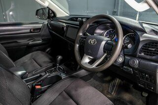 2016 Toyota Hilux GUN126R SR (4x4) White 6 Speed Automatic Dual Cab Utility