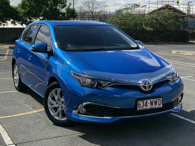 Used Toyota Corolla ZRE182R Ascent Sport S-CVT Chermside, 2016 Toyota Corolla ZRE182R Ascent Sport S-CVT Blue 7 Speed Constant Variable Hatchback