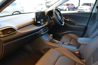 2020 Hyundai i30 PD.V4 MY21 Elite White 6 Speed Sports Automatic Hatchback.