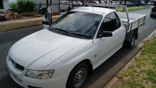 2004 Holden Commodore VZ One Tonner White 4 Speed Automatic Cab Chassis