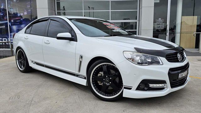 Used Holden Commodore VF MY15 SS Storm Liverpool, 2015 Holden Commodore VF MY15 SS Storm Heron White 6 Speed Manual Sedan