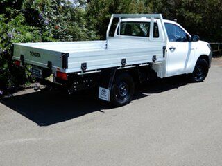 2022 Toyota Hilux TGN121R Workmate (4x2) White 6 Speed Automatic Cab Chassis