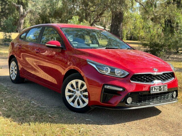 Used Kia Cerato BD MY19 S Wodonga, 2019 Kia Cerato BD MY19 S Red 6 Speed Sports Automatic Hatchback
