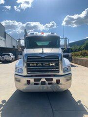 2020 Mack Granite GRANITE Truck White Prime Mover.