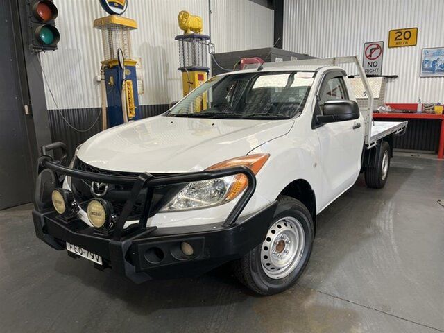 Used Mazda BT-50 MY13 XT (4x2) McGraths Hill, 2014 Mazda BT-50 MY13 XT (4x2) White 6 Speed Manual Cab Chassis