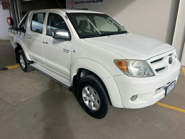 Used Toyota Hilux GGN25R MY07 SR5 Melton, 2007 Toyota Hilux GGN25R MY07 SR5 White 5 Speed Automatic Utility
