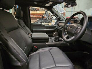 2022 Ford F150 (No Series) Lariat Grey Automatic Utility