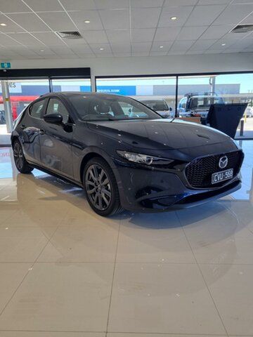 Used Mazda 3 BP2H7A G20 SKYACTIV-Drive Touring Swan Hill, 2023 Mazda 3 BP2H7A G20 SKYACTIV-Drive Touring Blue 6 Speed Sports Automatic Hatchback