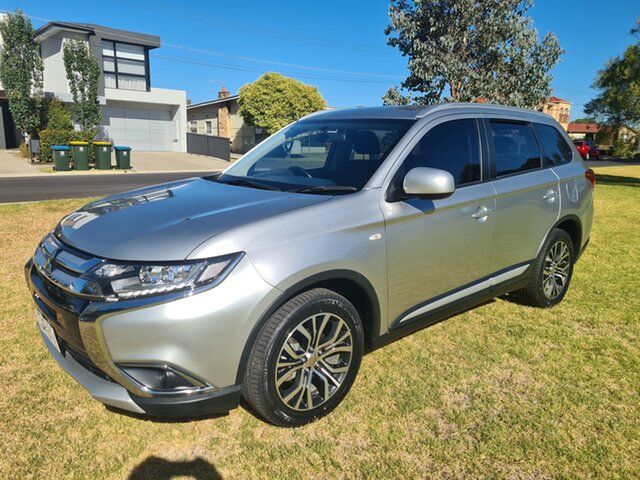 Used Mitsubishi Outlander ZL MY18.5 LS 7 Seat (2WD) Hampstead Gardens, 2017 Mitsubishi Outlander ZL MY18.5 LS 7 Seat (2WD) Silver Continuous Variable Wagon
