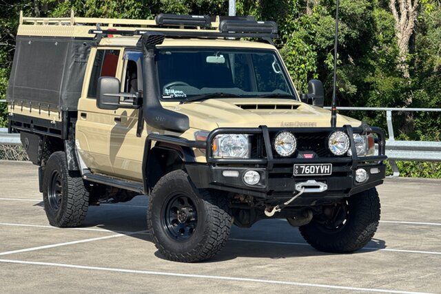 Used Toyota Landcruiser VDJ79R GXL (4x4) Morayfield, 2019 Toyota Landcruiser VDJ79R GXL (4x4) Beige 5 Speed Manual Double Cab Chassis