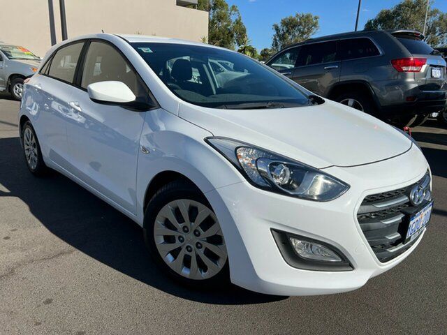 Used Hyundai i30 GD4 Series II MY17 Active East Bunbury, 2016 Hyundai i30 GD4 Series II MY17 Active White 6 Speed Sports Automatic Hatchback