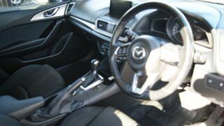 2016 Mazda 3 BN MY17 Maxx White 6 Speed Automatic Hatchback