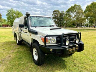 2012 Toyota Landcruiser VDJ79R MY12 Update Workmate (4x4) White 5 Speed Manual Cab Chassis.