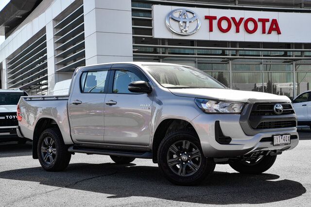 Pre-Owned Toyota Hilux GUN126R SR Double Cab South Morang, 2023 Toyota Hilux GUN126R SR Double Cab Silver Sky 6 Speed Sports Automatic Utility