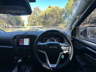 2022 Isuzu D-MAX RG MY22 SX Space Cab White 6 Speed Sports Automatic Cab Chassis