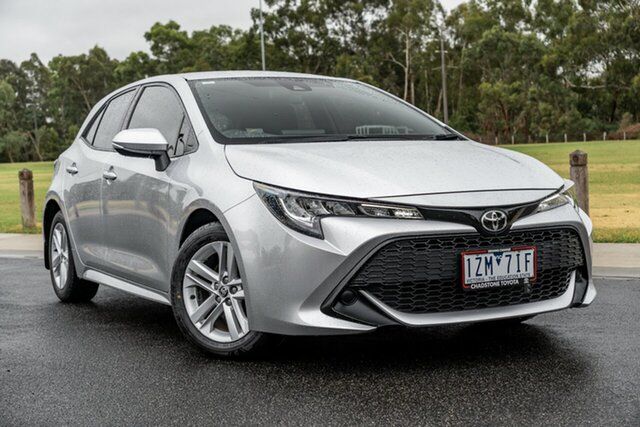 Pre-Owned Toyota Corolla Oakleigh, 2018 Toyota Corolla Silver Pearl Hatchback
