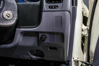 2003 Toyota Hilux LN167R (4x4) White 5 Speed Manual 4x4 Dual Cab Pick-up