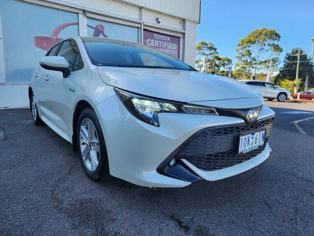 Pre-Owned Toyota Corolla ZWE211R Ascent Sport E-CVT Hybrid Ferntree Gully, 2018 Toyota Corolla ZWE211R Ascent Sport E-CVT Hybrid Crystal Pearl 10 Speed Constant Variable
