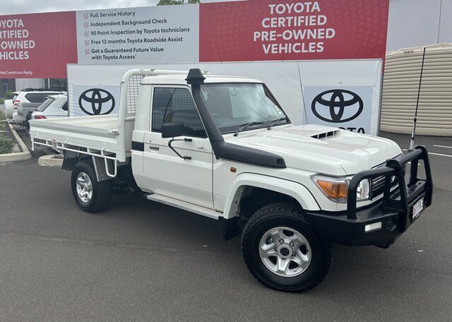 Pre-Owned Toyota Landcruiser VDJ79R GXL Warwick, 2022 Toyota Landcruiser VDJ79R GXL French Vanilla 5 Speed Manual Cab Chassis