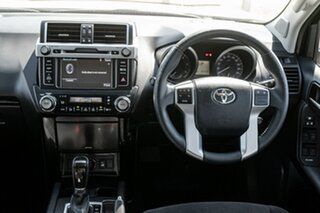 2017 Toyota Landcruiser Prado GDJ150R MY16 GXL (4x4) Silver Pearl 6 Speed Automatic Wagon