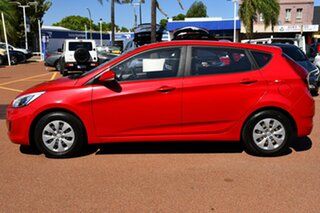 2016 Hyundai Accent RB3 MY16 Active Red 6 Speed Constant Variable Hatchback.