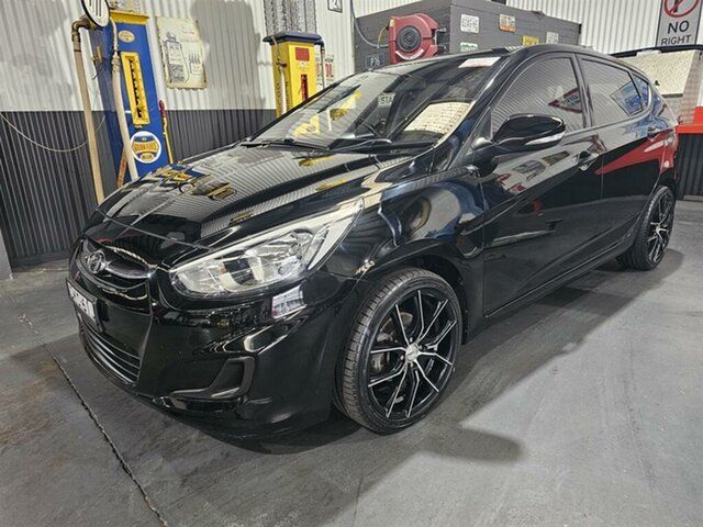 Used Hyundai Accent RB4 MY16 Active McGraths Hill, 2016 Hyundai Accent RB4 MY16 Active Black 6 Speed CVT Auto Sequential Hatchback