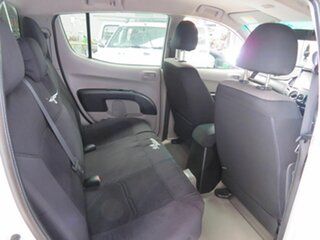 2014 Mitsubishi Triton MN MY15 GLX (4x4) White 5 Speed Manual 4x4 Double Cab Utility