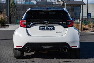2021 Toyota Yaris Glacier White Manual Hatchback