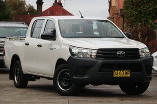 2019 Toyota Hilux TGN121R Workmate 4x2 Glacier White 6 Speed Automatic Dual Cab.