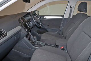 2017 Volkswagen Tiguan 5N MY17 110TSI DSG 2WD Trendline White 6 Speed Sports Automatic Dual Clutch
