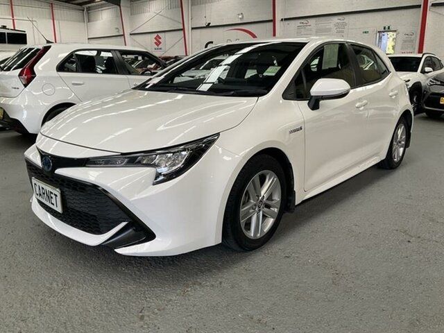 Used Toyota Corolla ZWE211R Ascent Sport + Navi Hybrid Smithfield, 2022 Toyota Corolla ZWE211R Ascent Sport + Navi Hybrid White Continuous Variable Hatchback