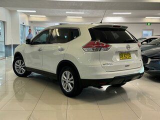 2015 Nissan X-Trail T32 ST X-tronic 2WD White 7 Speed Constant Variable Wagon.