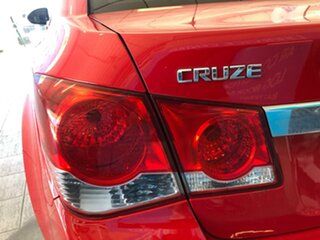 2011 Holden Cruze JG CD Red 5 Speed Manual Sedan