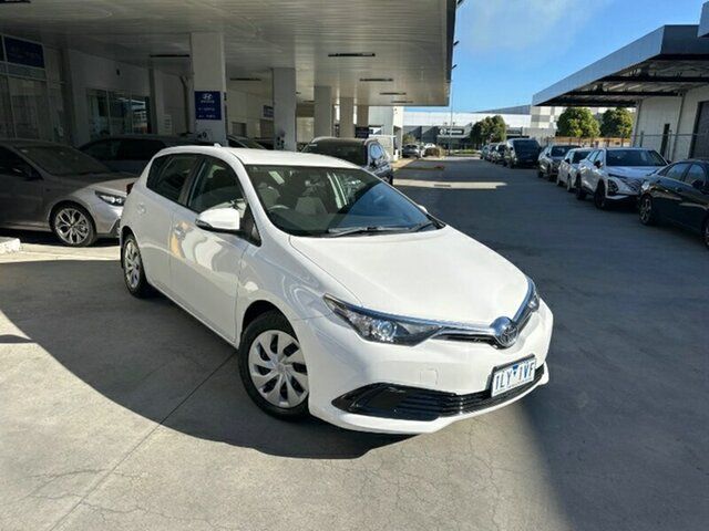 Used Toyota Corolla ZRE182R Ascent S-CVT Ravenhall, 2016 Toyota Corolla ZRE182R Ascent S-CVT White 7 Speed Constant Variable Hatchback