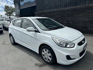 2015 Hyundai Accent RB2 MY15 Active White 4 Speed Sports Automatic Hatchback.