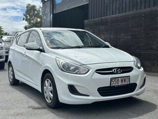 2015 Hyundai Accent RB2 MY15 Active White 4 Speed Sports Automatic Hatchback.