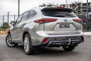 2021 Toyota Kluger Silver Storm Wagon.