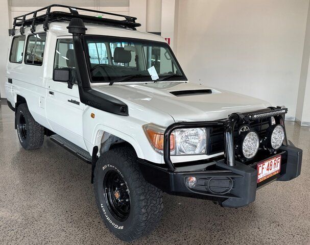 Used Toyota Landcruiser VDJ78R Workmate Troopcarrier Winnellie, 2015 Toyota Landcruiser VDJ78R Workmate Troopcarrier White 5 Speed Manual Wagon