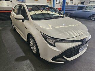 2022 Toyota Corolla ZWE219R Ascent Sport + Conv PK Hybrid White Continuous Variable Hatchback