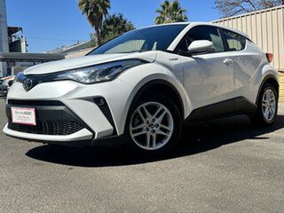 2022 Toyota C-HR NGX10R GXL (2WD) White Continuous Variable Wagon.