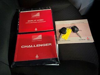 2014 Mitsubishi Challenger PC (KH) MY14 Silver 5 Speed Manual Wagon
