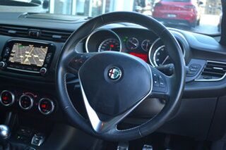 2015 Alfa Romeo Giulietta Series 1 Quadrifoglio Verde Red 6 Speed Manual Hatchback