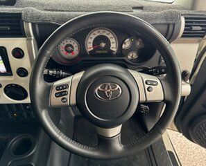 2016 Toyota FJ Cruiser GSJ15R MY14 White 5 Speed Automatic Wagon