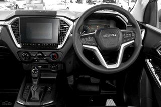 2023 Isuzu D-MAX RG MY23 LS-M Crew Cab Silver 6 Speed Sports Automatic Cab Chassis